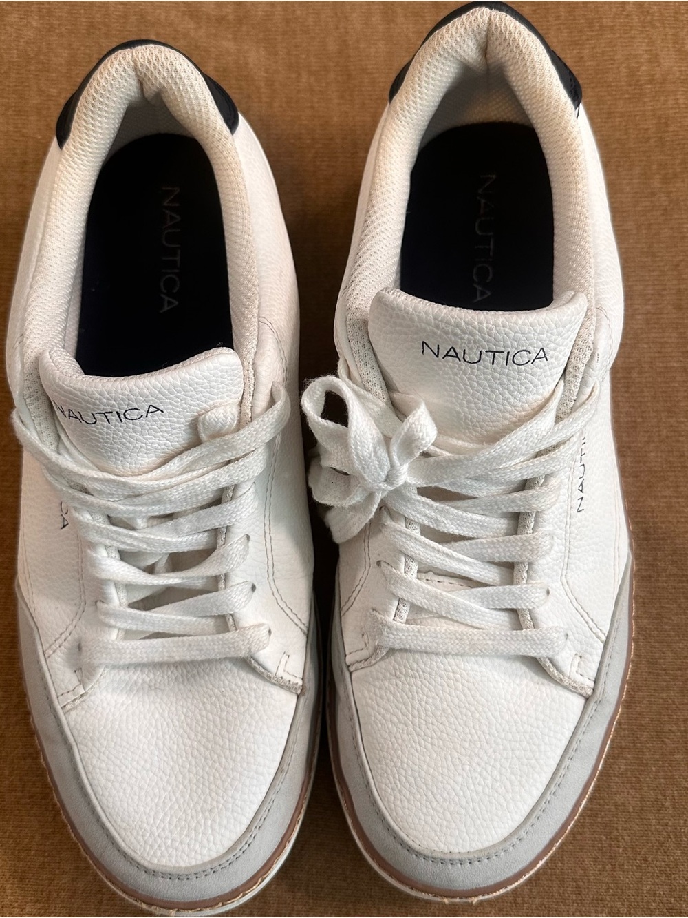 Nautica Men’s White Sneakers 9 preppy coastal Ivy League country club Y2K